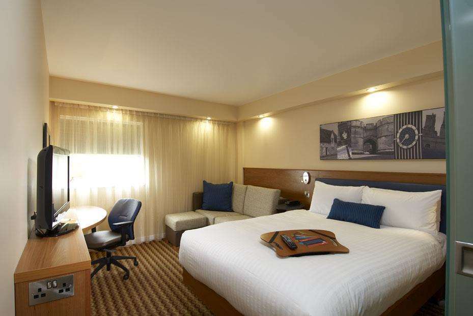Готель Hampton By Hilton Корбі Номер фото